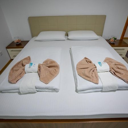 Guest House Agropapuk Šid Extérieur photo