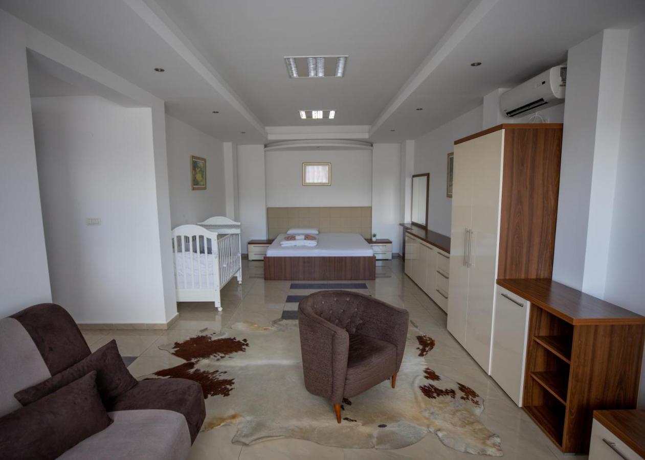 Guest House Agropapuk Šid Extérieur photo